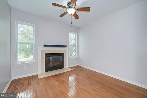 Living - 147 Castleton Rd, Delran, NJ 08075 photo 6 of 6