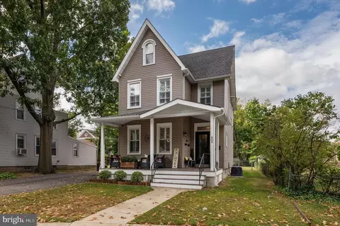 405 Elm Ave, Palmyra, NJ 08065