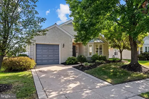 611 Cascade, Mount Laurel, NJ 08054