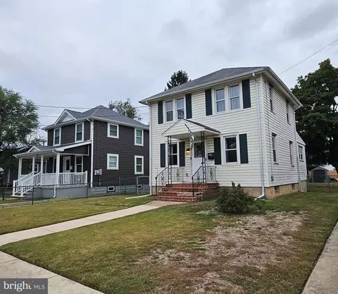 510 Cleveland Ave, Riverside, NJ 08075