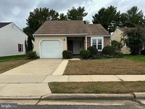 19 Fairfax Dr, Mount Laurel, NJ 08054 26 Photos - Movoto