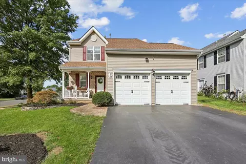 1 Clydesdale Dr, Burlington, NJ 08016