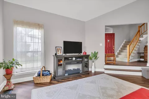 16 Edinburgh Ct, Mount Laurel, NJ 08054 photo 5