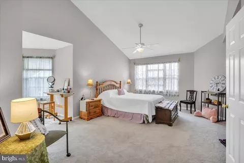 16 Edinburgh Ct, Mount Laurel, NJ 08054 photo 19