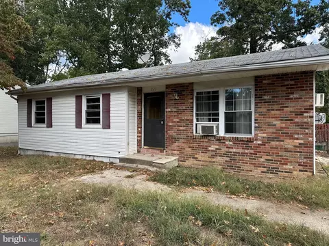 323 N Carolina Trl, Browns Mills, NJ 08015