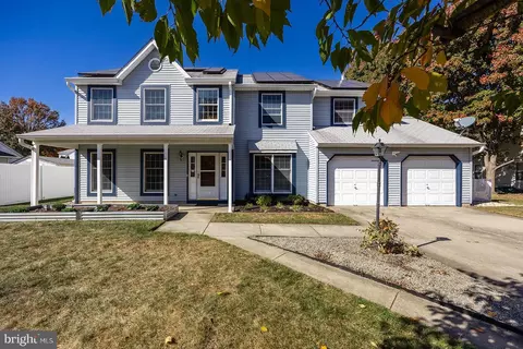 29 Windham Dr, Eastampton, NJ 08060