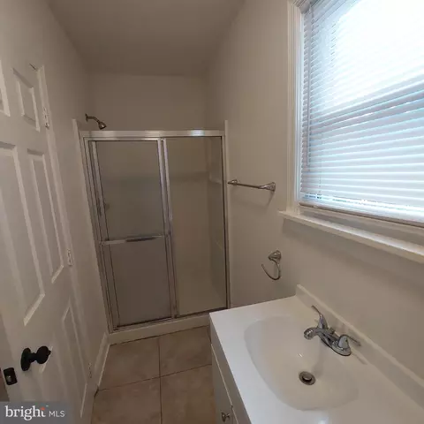 234 Kossuth St, Riverside, NJ 08075 photo 10