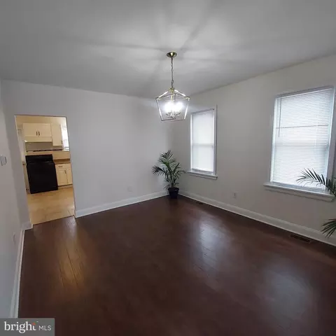 234 Kossuth St, Riverside, NJ 08075 photo 6