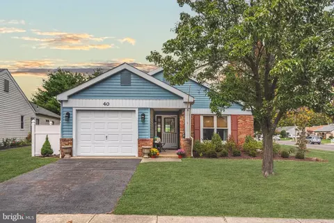 40 Windsor Rd, Southampton, NJ 08088