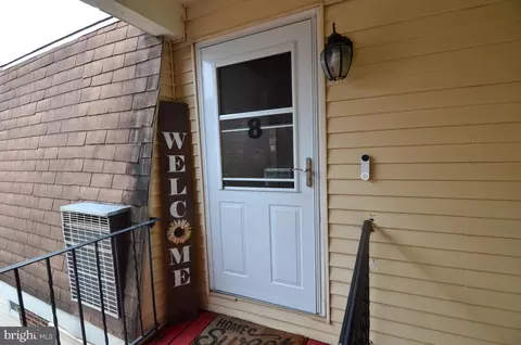 1 Florence Tollgate Pl # -8, Florence, NJ 08518