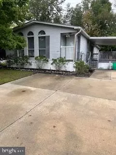 732 Sable Ln, Mount Laurel, NJ 08054