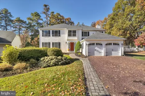 34 Picadilly Cir, Marlton, NJ 08053