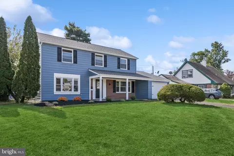 52 Ballad Ln, Willingboro, NJ 08046