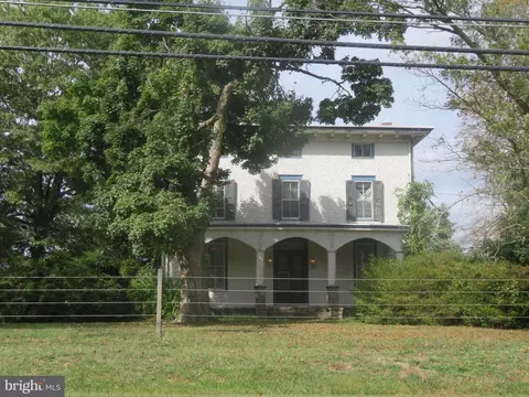 371 Main St, Lumberton, NJ 08048