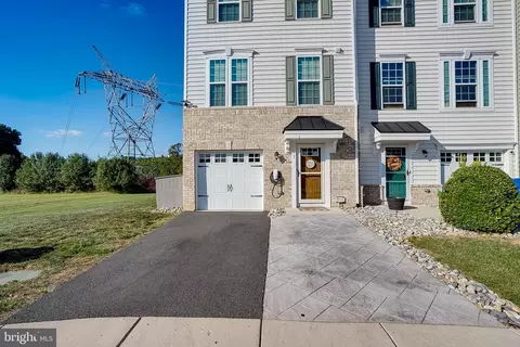 13 Ella Ln, Eastampton, NJ 08060
