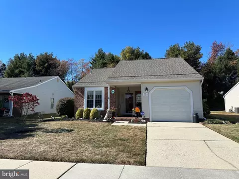 60 Falmouth Dr, Mount Laurel, NJ 08054