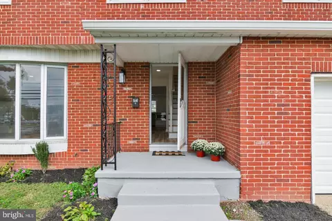 Exterior - 71 S Maple Ave, Marlton, NJ 08053 photo 6 of 7