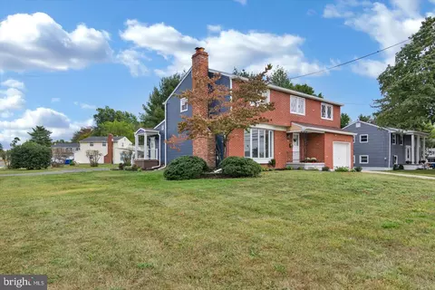Exterior - 71 S Maple Ave, Marlton, NJ 08053 photo 7 of 7