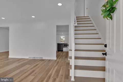 Entry Way - 71 S Maple Ave, Marlton, NJ 08053 photo 1 of 14