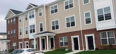109 Kramer Ct, Florence, NJ 08518
