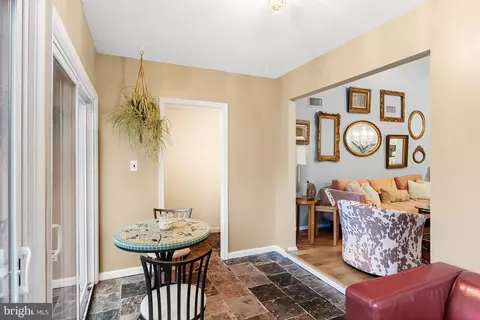 Entry Way - 17 E Oleander Dr, Mount Laurel, NJ 08054 photo 1 of 1