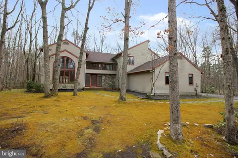 4 Cambridge Ct, Medford, NJ 08055