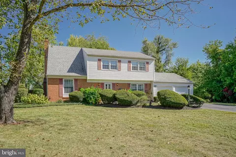 1650 Wynwood Dr, Cinnaminson, NJ 08077