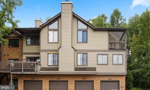 1308 Augusta Cir, Mount Laurel, NJ 08054