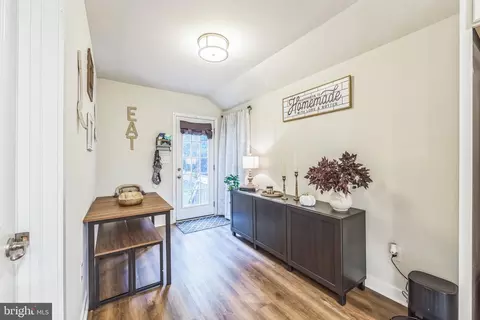 Entry Way - 221 Maple Ave, Delanco, NJ 08075 photo 6 of 7