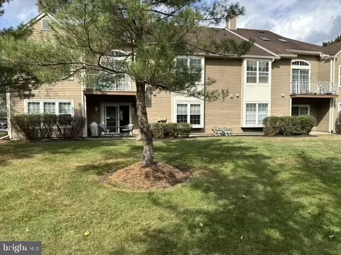805 805 A Harwood Ct # A, Mount Laurel, NJ 08054