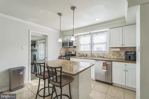 523 Bem St, Riverside, NJ 08075 photo 10