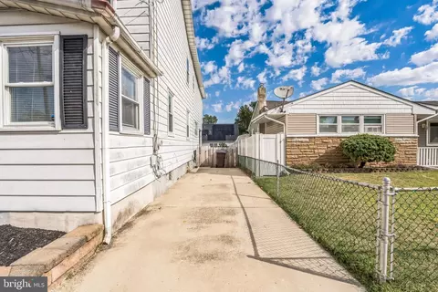 523 Bem St, Riverside, NJ 08075 photo 27