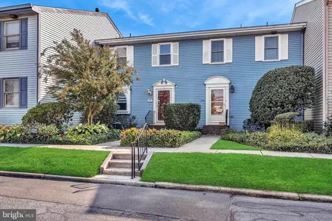 635 E Main St #2, Moorestown, NJ 08057