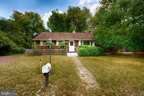 74 Seneca Trl, Medford Lakes, NJ 08055
