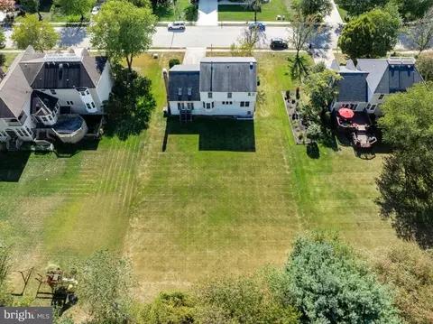 View/Area - 16 Byron Dr, Mount Laurel, NJ 08054 photo 3 of 6