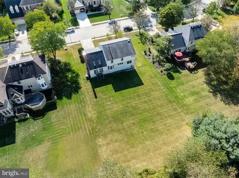 View/Area - 16 Byron Dr, Mount Laurel, NJ 08054 photo 4 of 6