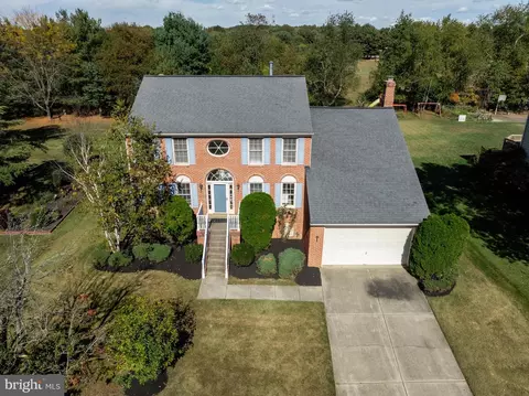 View/Area - 16 Byron Dr, Mount Laurel, NJ 08054 photo 2 of 6
