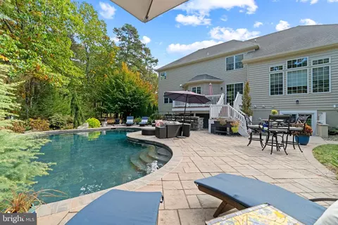 Exterior - 6 Fox Hill Dr, Southampton, NJ 08088 photo 7 of 7