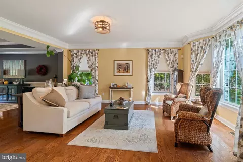 Living - 6 Fox Hill Dr, Southampton, NJ 08088 photo 2 of 2