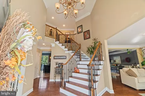 Entry Way - 6 Fox Hill Dr, Southampton, NJ 08088 photo 1 of 8