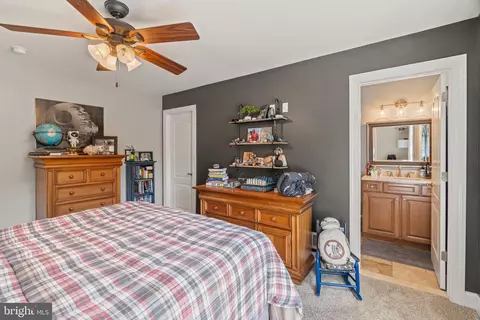 Bedroom - 6 Fox Hill Dr, Southampton, NJ 08088 photo 9 of 9