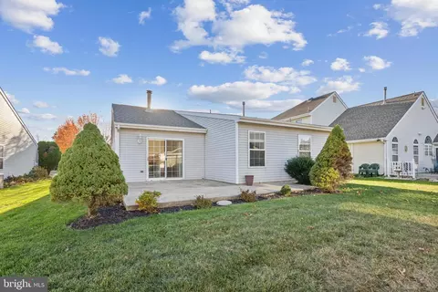 403 Aster Pl, Mount Laurel, NJ 08054 photo 6