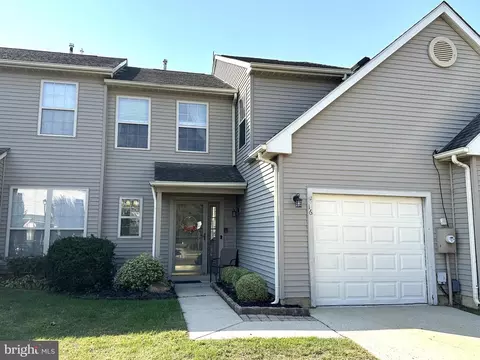 16 Rockcress Pl, Delran, NJ 08075