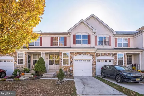 7 Carter Ln, Marlton, NJ 08053