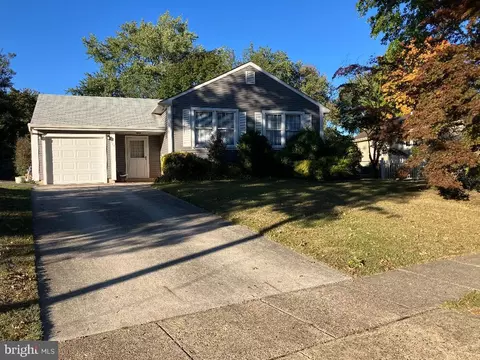 203 Valley Forge Rd, Cinnaminson, NJ 08077