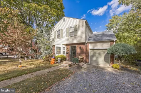 305 Pleasant Valley Ave, Moorestown, NJ 08057