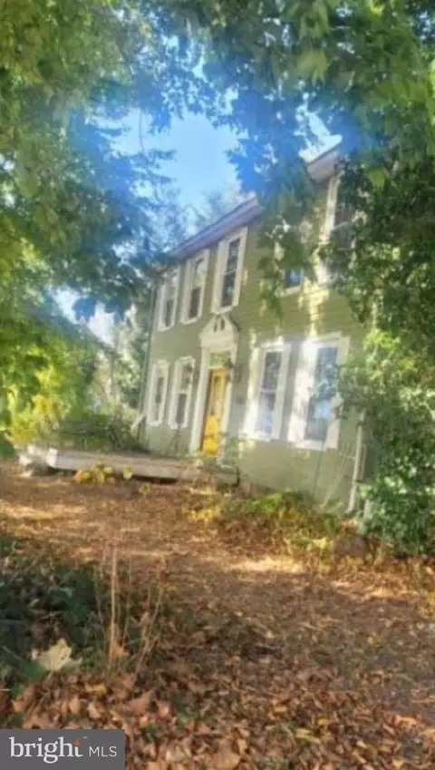 1677 Burl Jacksonville, Bordentown, NJ 08505