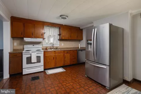 24633 E Main St, Columbus, NJ 08022 photo 10