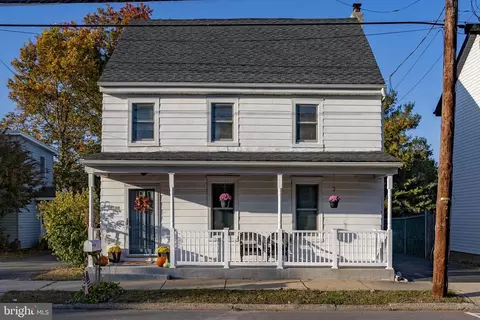 24633 E Main St, Columbus, NJ 08022 photo 2