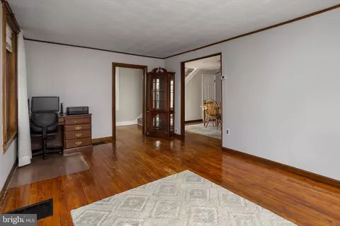 24633 E Main St, Columbus, NJ 08022 photo 8